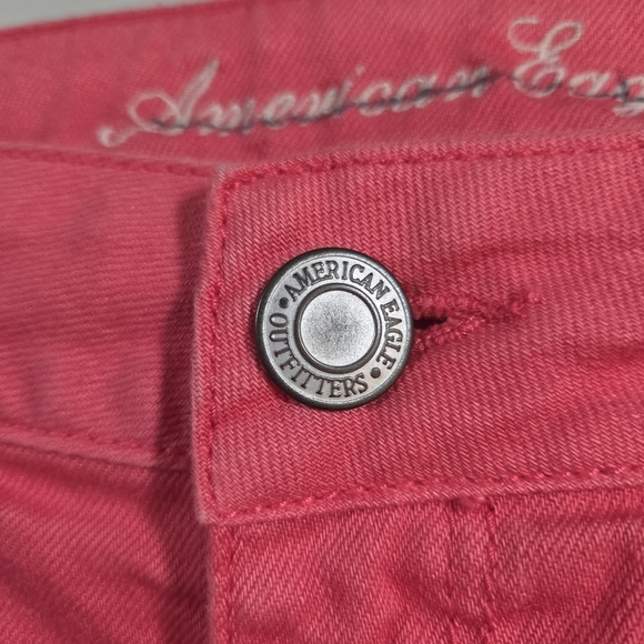 American Eagle Outfitters Pink Tie-Dye Jean Shorts Size 14 - Picture 4 of 7